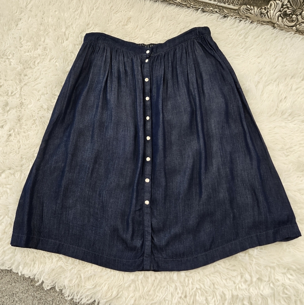 Potter's Pot Dark Blue Button-Front Midi Skirt
